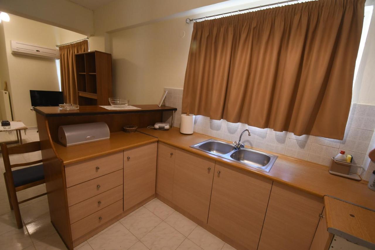 Mary'S Home Каламата Екстер'єр фото