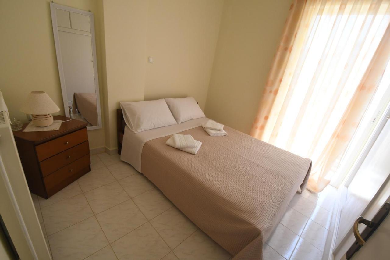Mary'S Home Каламата Екстер'єр фото
