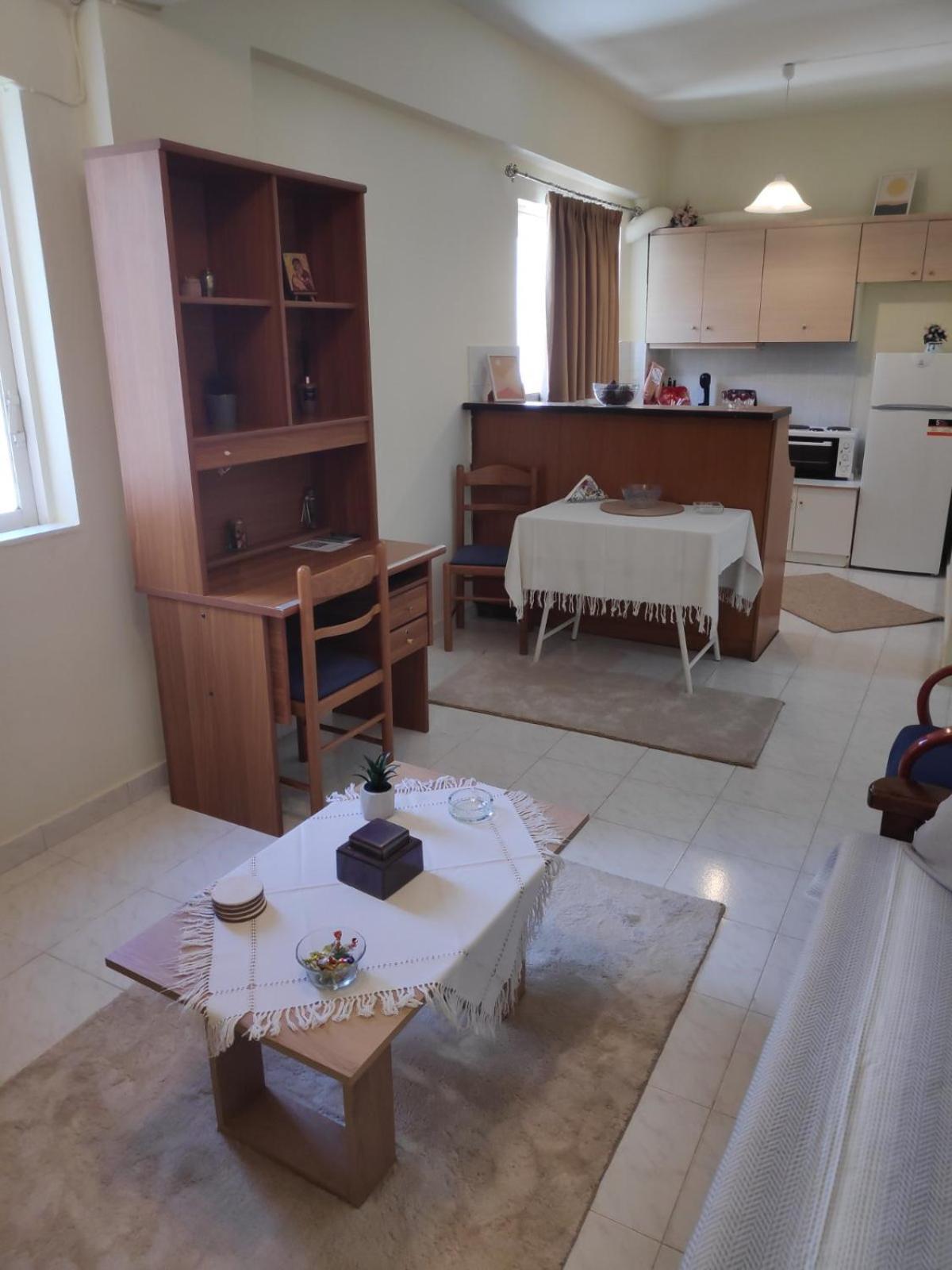 Mary'S Home Каламата Екстер'єр фото